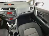 Kia Ceed (2012) 1.6 GDI, nová STK, jezdí dobře - náhled 8