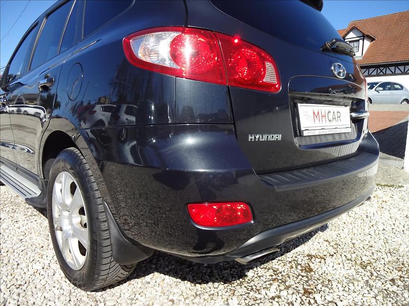 Hyundai Santa Fe 2.2 CRDI 114kW 4x4 AUTOMAT - fotka 14 z 55