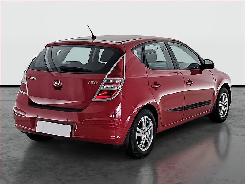 Hyundai i30 (2009) Comfort 1.4 CVVT, nová STK - fotka 5 z 16