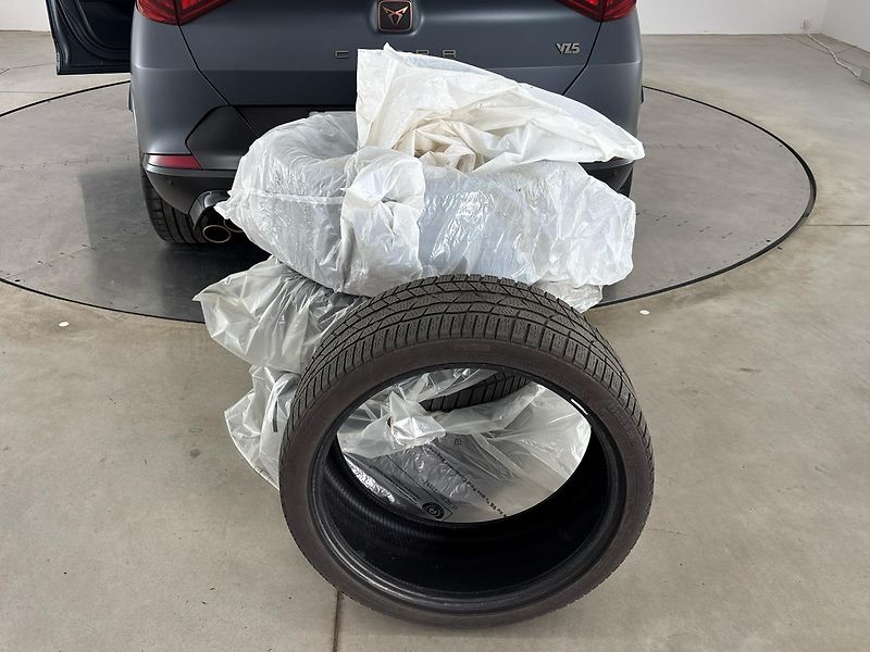 Cupra Formentor VZ5 4Drive DSG - fotka 31 z 31