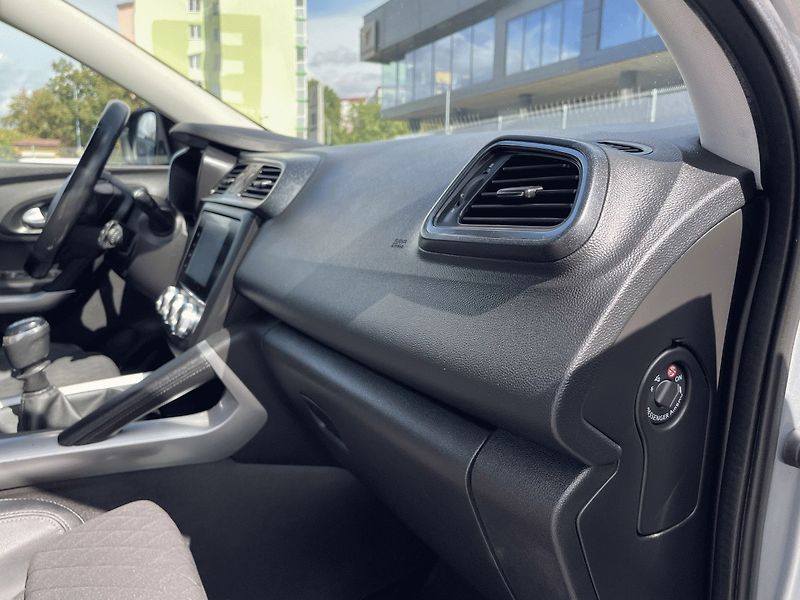 Renault Kadjar (2019) 1.3 TCe,103kW,Intens,1.Maj - fotka 36 z 39