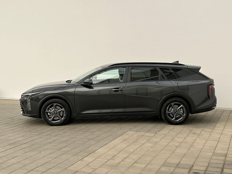 Kia K4 1.6 T-GDi EXCLUSIVE 110 KW (20 - fotka 3 z 31