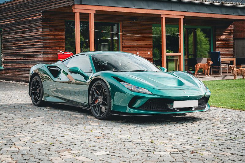Ferrari F8 (2022) Tributo Special Tailor Made  - fotka 5 z 60