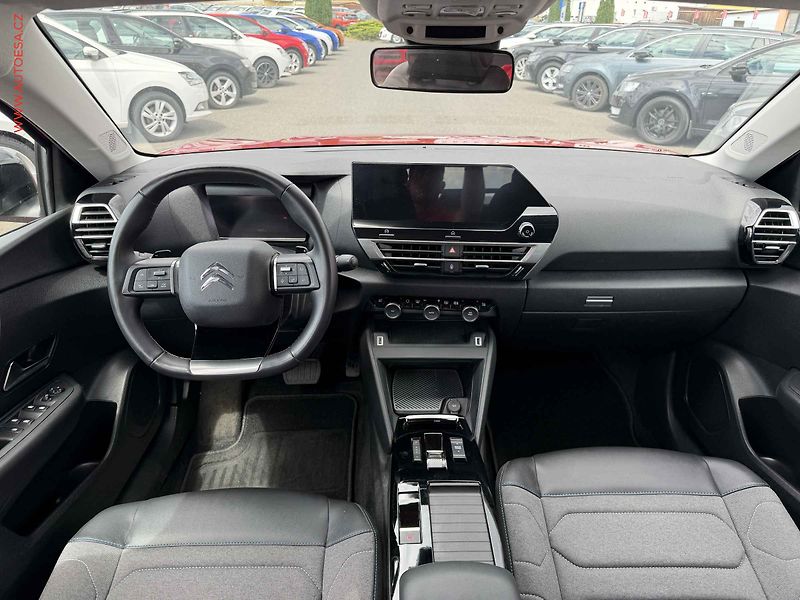 Citroën C4 (2024) 1.2 PT, 2.maj,ČR, Feel, AT - fotka 8 z 19