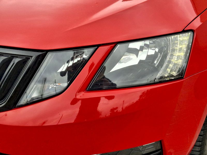 Škoda Octavia (2020) Combi Ambition DSG 1,5TSi 110k - fotka 30 z 31