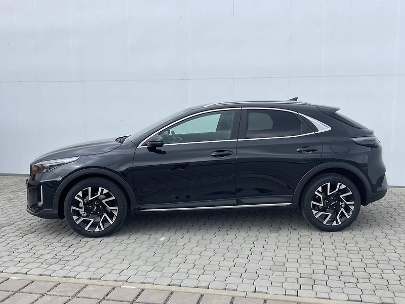 Kia XCeed (2026) STEEL EDITION 7DCT 1,6 T-GDi - fotka 3 z 6