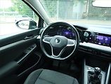 Volkswagen Golf (2021) Life 1.5 TSI, ČR,1.maj - náhled 7