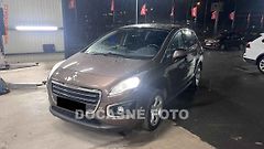 Peugeot 3008 (2015) 1.6HDi, AT, navi, autoAC - fotografie inzerátu