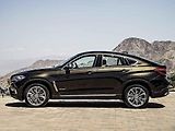 BMW X6.
