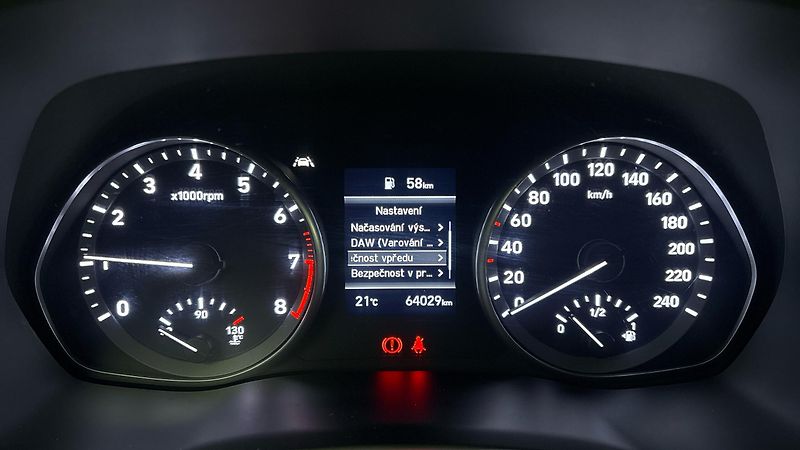 Hyundai i30 1.0 T-GDI Family Smart Kombi - fotka 10 z 24