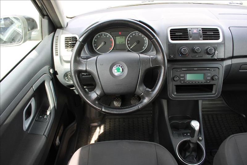Škoda Fabia 1,2 i - fotka 11 z 20