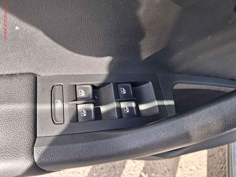 Škoda Octavia (2018) 2.0TSi, RS, LED, +kola, TZ - fotka 12 z 20