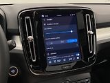 Volvo XC40 (2026) B3 AUT DARK PLUS - náhled 47
