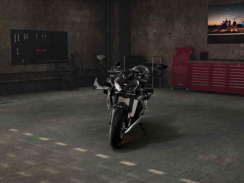 BMW M 1000 R - fotka 3 z 6