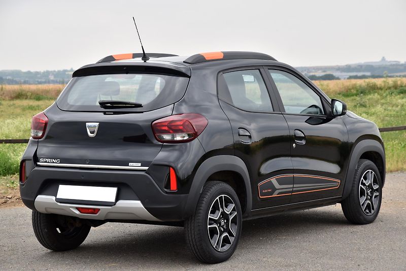 Dacia Spring ELECTRIC 45 (27kWh),NAVI,KŮŽE - fotka 4 z 50