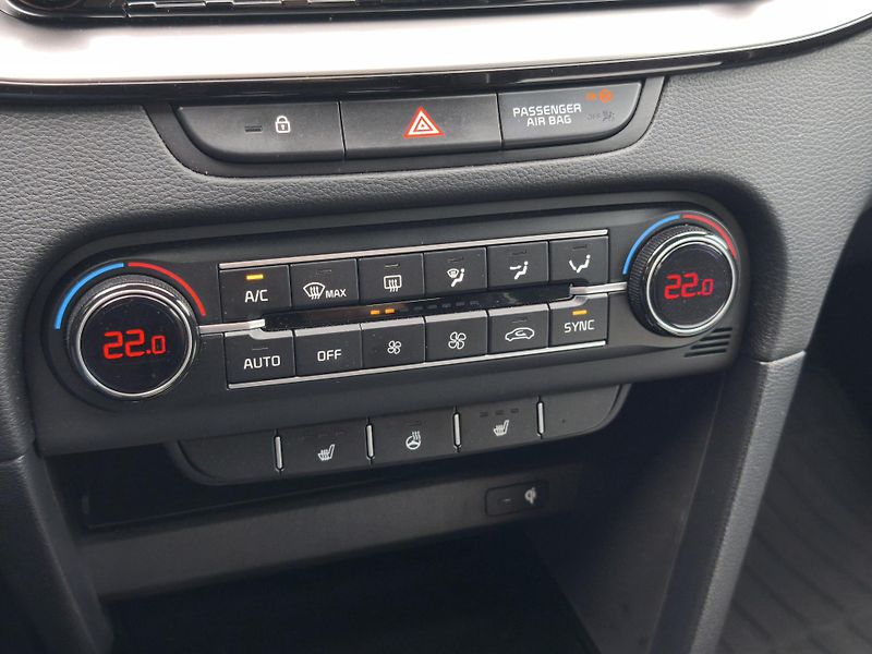 Kia XCeed 2025 1.5 T-GDi TOP MY25 - fotka 17 z 34