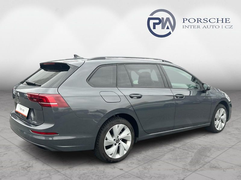 Volkswagen Golf Variant Life 1.5eTSI 110kW - fotka 2 z 27