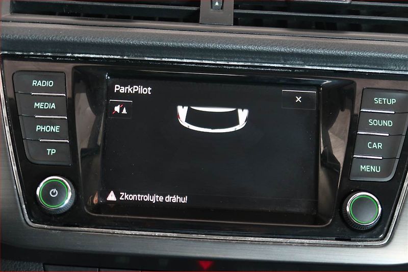 Škoda Fabia (2016) Ambition 1.0, Park. senzory - fotka 18 z 18
