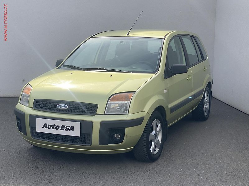 Ford Fusion (2007) 1.4i, ČR, AC, STK 6/2028 - fotka 3 z 14