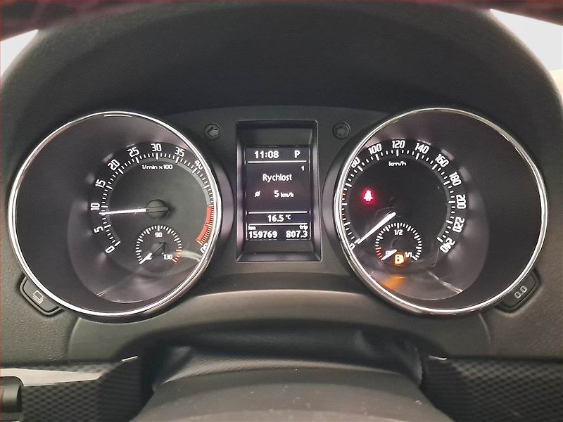 Škoda Yeti (2016) Monte Carlo 2.0 TDI, 4X4 - fotka 11 z 18