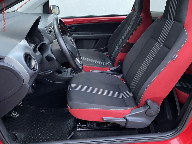 Škoda Citigo (2013) 1.0 MPi, Sport, výhřev sed, - fotka 9 z 15