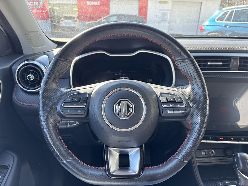 MG ZS (2023) Exclusive 1.0 TGI - fotka 11 z 19