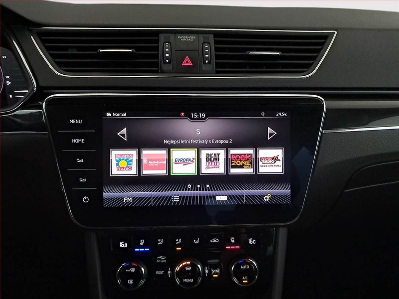 Škoda Superb (2020) Laurin&Klement 2.0 TDI - fotka 12 z 19