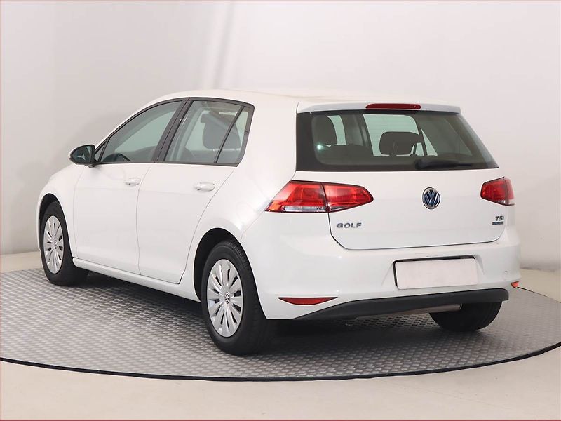 Volkswagen Golf (2013) Comfortline 1.2 TSI - fotka 4 z 15