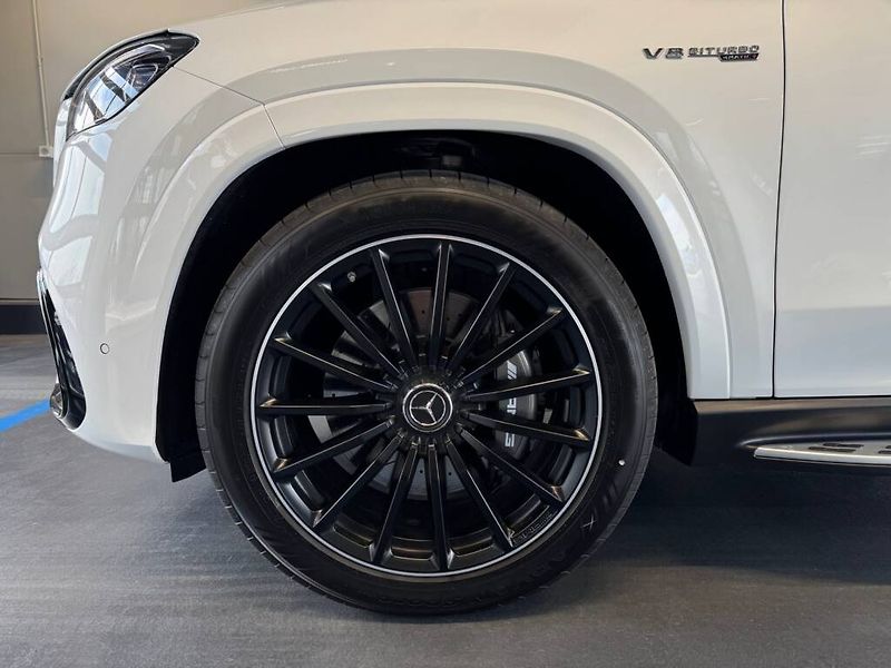 Mercedes-Benz GLS (2026) 63 S 4MATIC+ - fotka 9 z 10