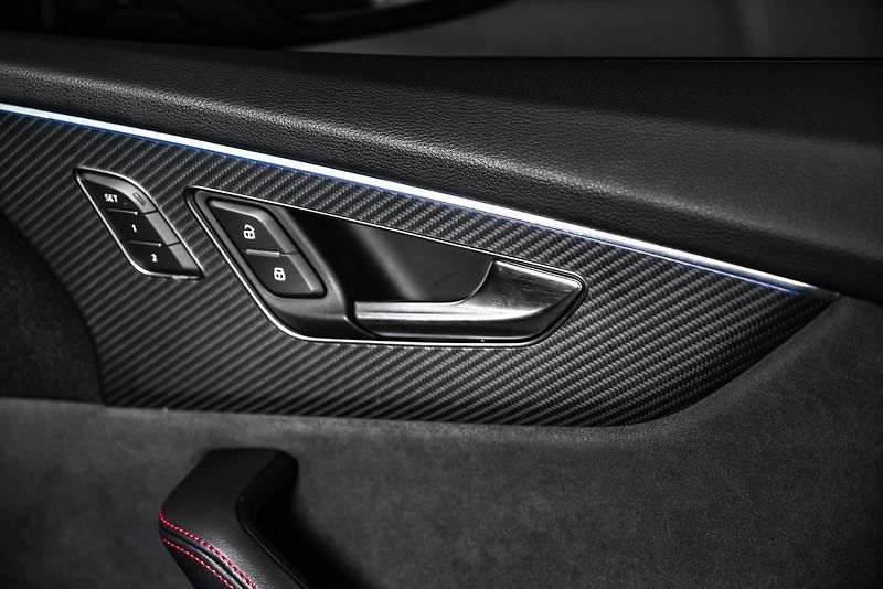 Audi Q8 50TDI Q S-line Matrix Vzduch B - fotka 23 z 27