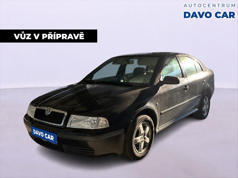 Škoda Octavia 1,6 MPI 75kW Tour Klima 2.Maj - fotka 2 z 12