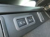 Land Rover Range Rover Velar 3,0 Dynamic SE D300 - náhled 34
