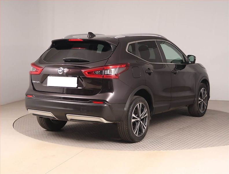 Nissan Qashqai (2018) N-Connecta 1.2 DIG-T - fotka 5 z 16