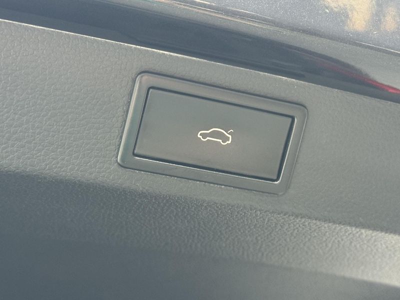 Škoda Karoq (2018) 1.5TSi MAN Style+ Kessy, tažné - fotka 22 z 52