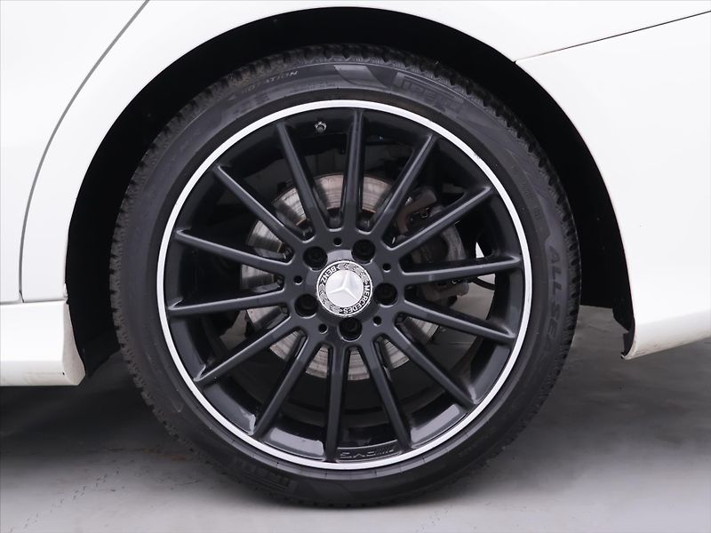 Mercedes-Benz CLA 2,1 220CDI 130kW 4MATIC CZ - fotka 32 z 39