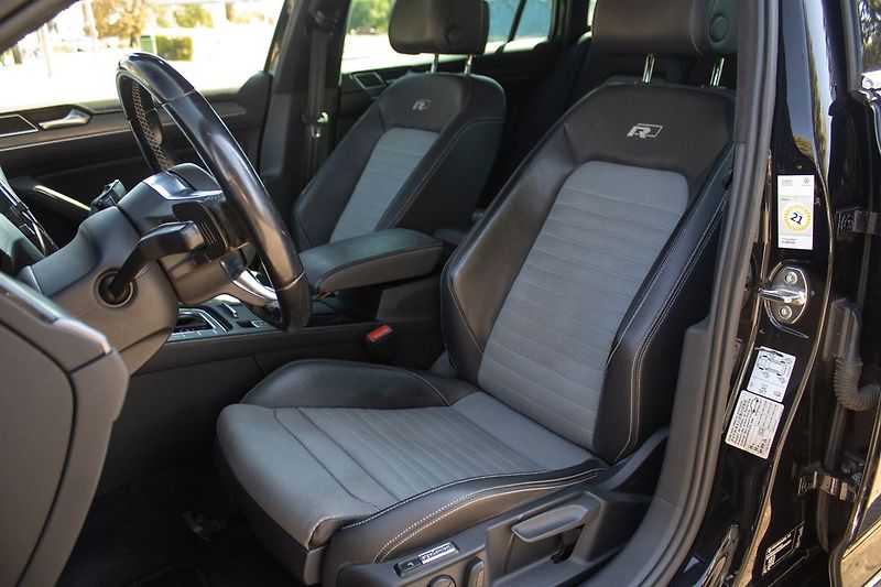 Volkswagen Passat 2.0 TDI DSG R-Line / 110kW / A - fotka 10 z 23