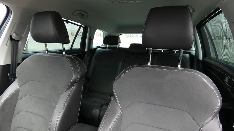 Škoda Kodiaq 2,0 TSI DSG 4x4 STYLE - fotka 7 z 26