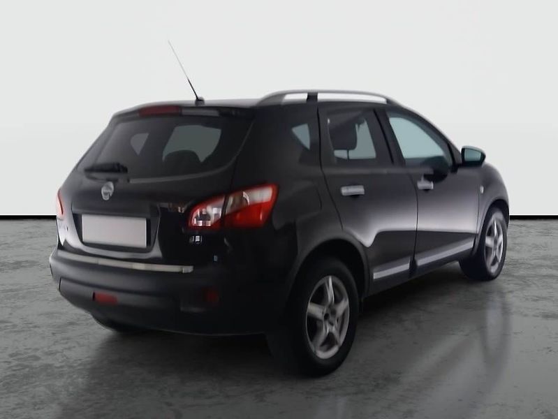 Nissan Qashqai (2011) 2.0 dCi, Navi, Tempomat - fotka 5 z 20