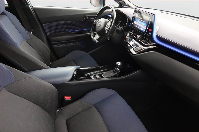 Toyota C-HR (2017) 1.8 Hybrid, Automat - fotka 9 z 20