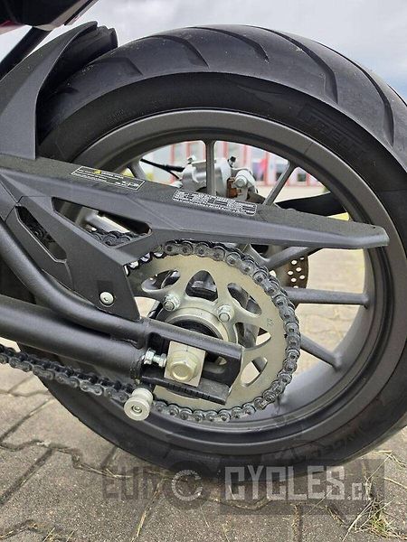Benelli TRK 502 Traveler (2022) A2 - fotka 13 z 15