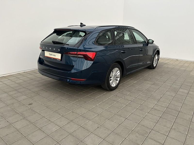 Škoda Octavia 2.0 TDI  Ambition   Plus - fotka 2 z 26