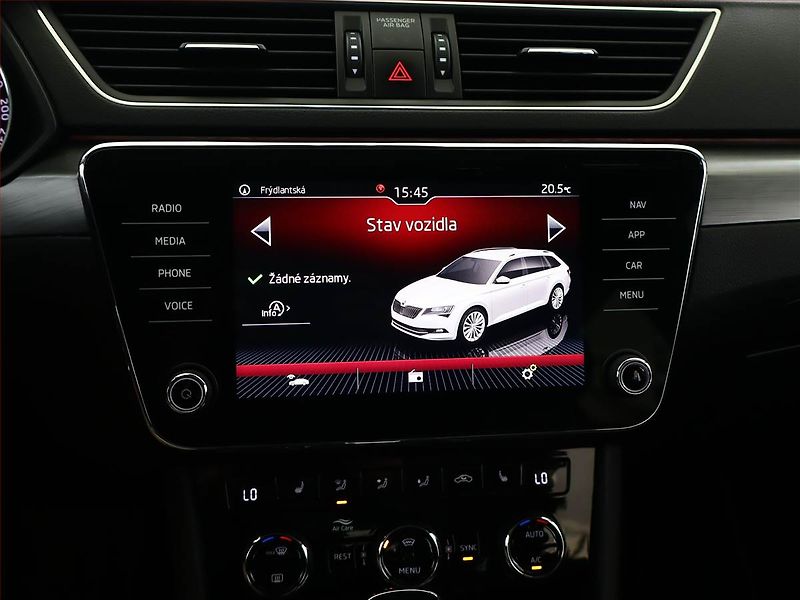 Škoda Superb (2018) 2.0 TDI, 4X4, Automat - fotka 16 z 21