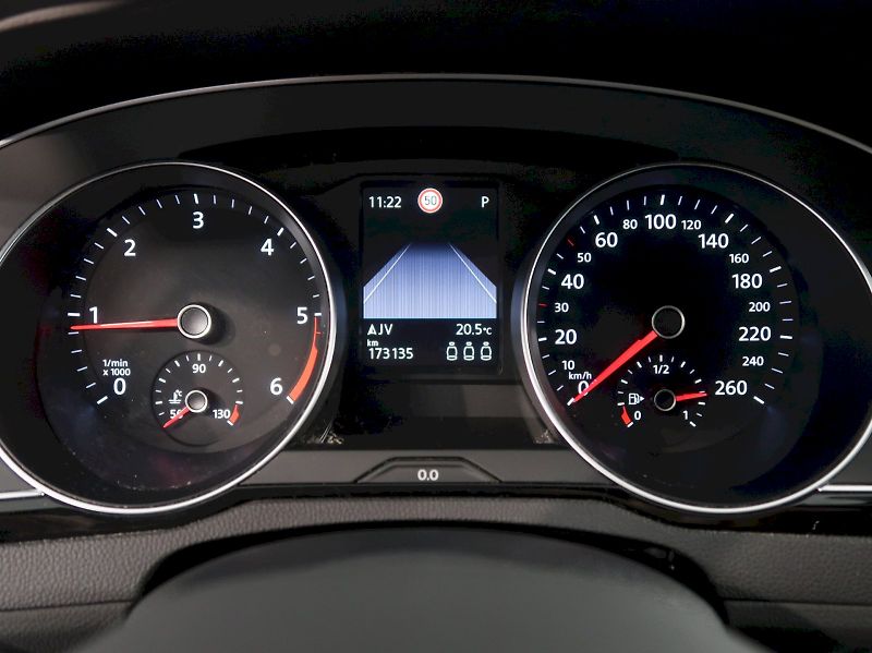 Volkswagen Passat (2022) ELEGANCE 2.0TDI EVO 110KW DSG - fotka 18 z 39