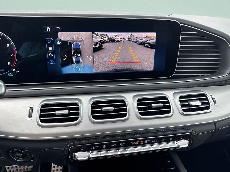 Mercedes-Benz GLE 4MATIC+ - fotka 17 z 23