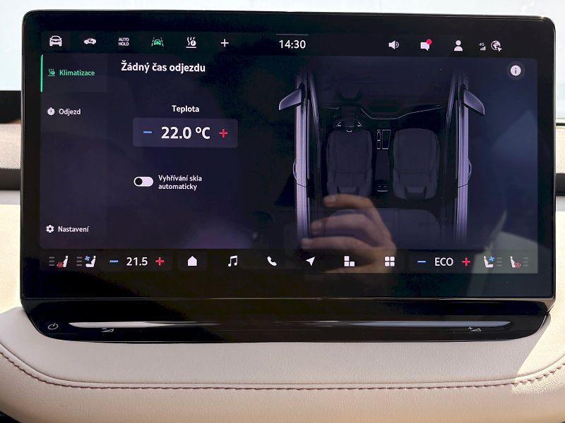 Škoda Enyaq (2025) 85 kWh / 210 kW / L&K - fotka 18 z 36