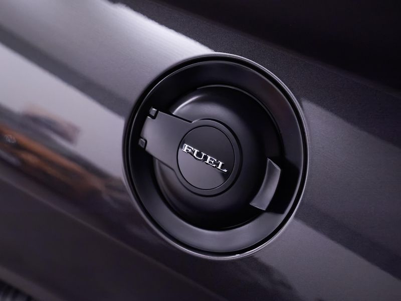 Dodge Challenger SRT HELLCAT 6.2 V8 | 527 kW  - fotka 20 z 56