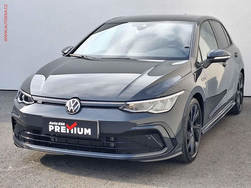 Volkswagen Golf (2023) 1.5 TSi, ČR, R-Line - fotka 3 z 18
