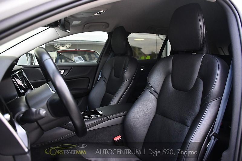 Volvo V60 2,0 T6 186kW PHEV TWIN ENGINE - fotka 11 z 51