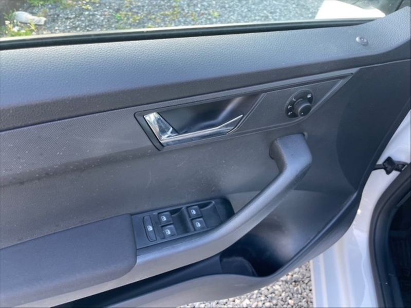 Škoda Fabia 1,0 TSI 70 Ambition - fotka 11 z 11