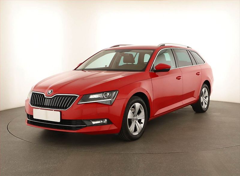 Škoda Superb (2016) 2.0 TDI 4x4, 4X4, ČR,1.maj - fotka 2 z 16